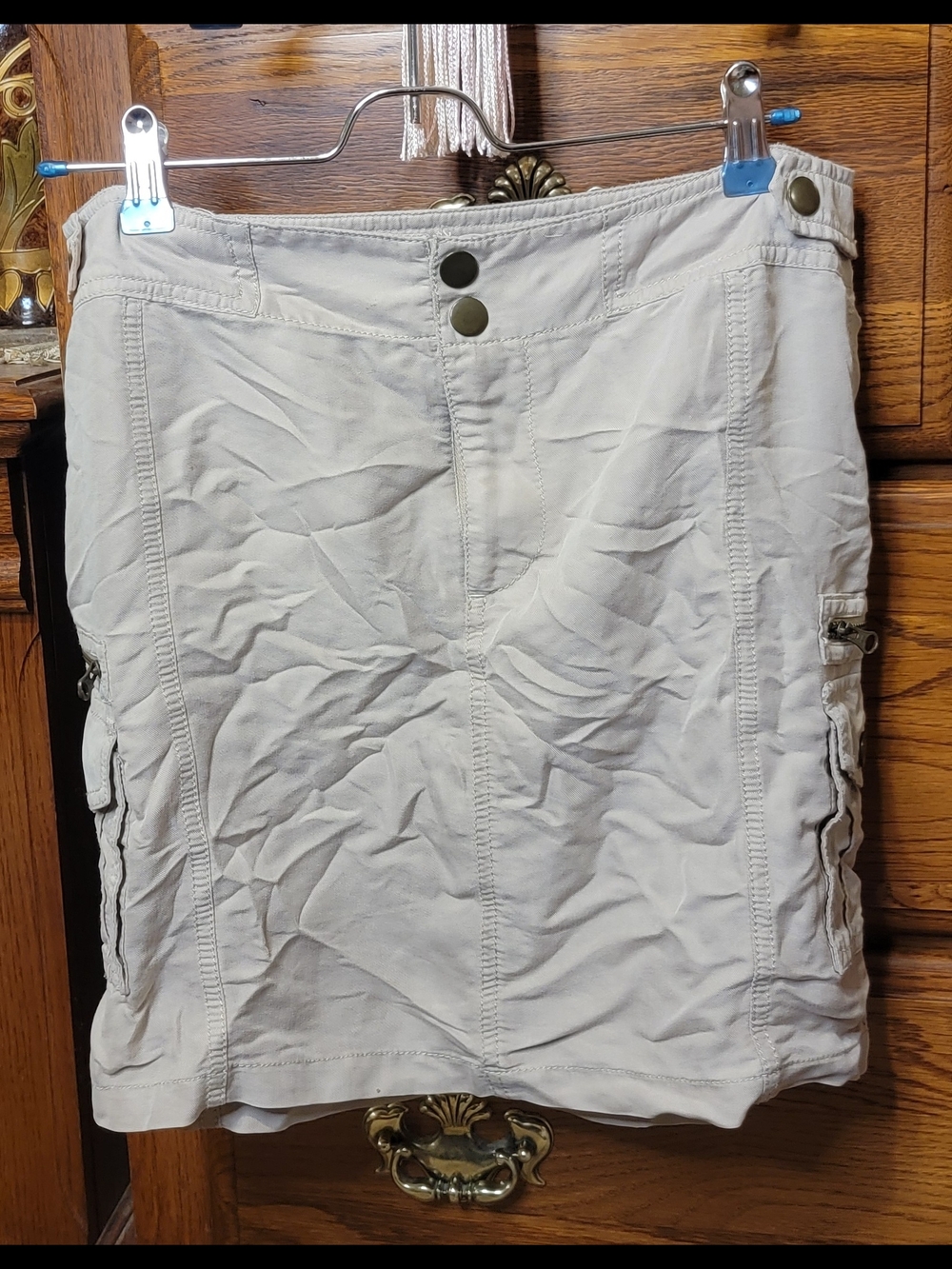LOFT Beige Mini Skirt Size 6